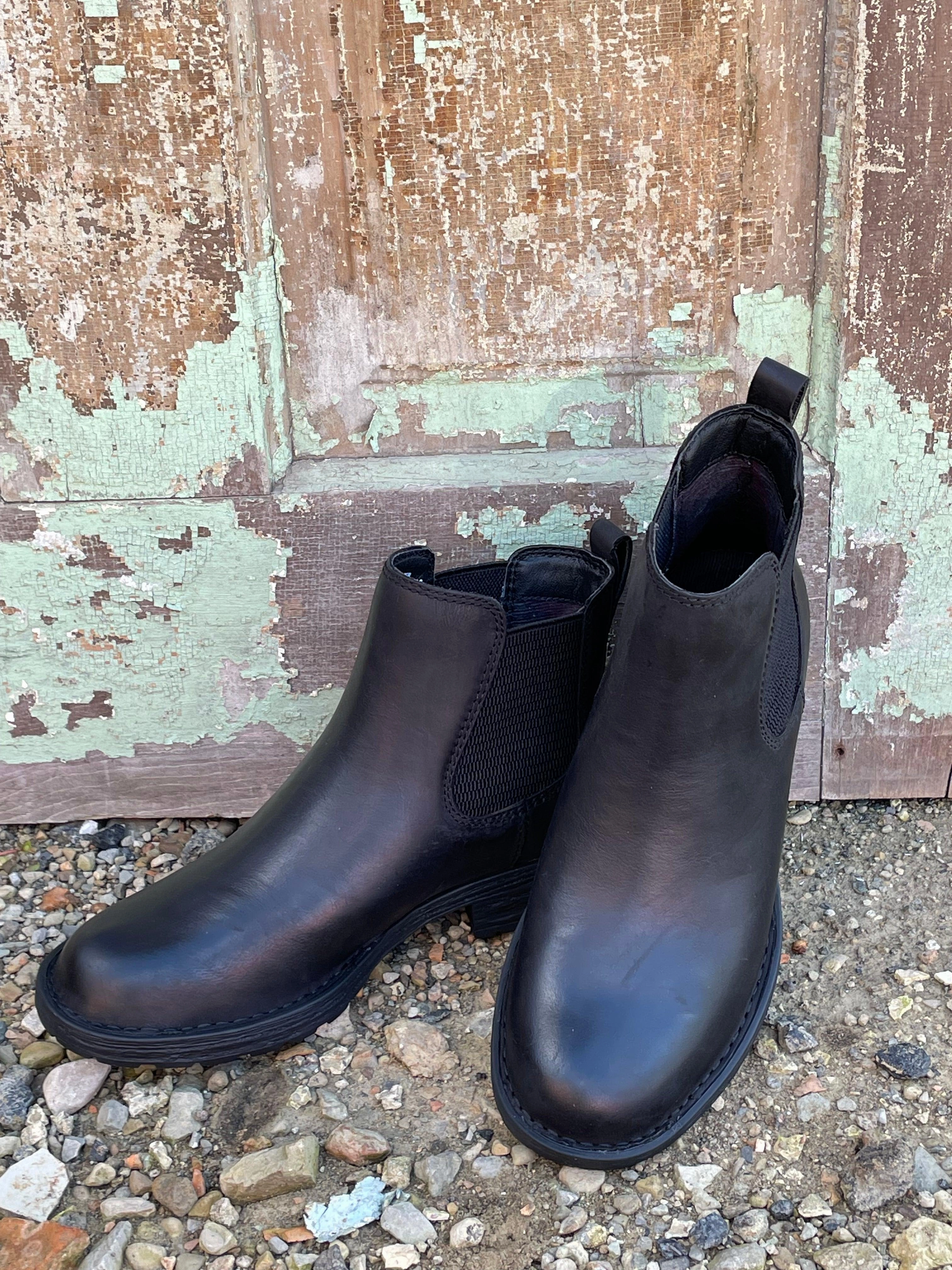 Fall Ready Born Women's Cove Black Waterproof Leather Bootie Ankle Boots F55503