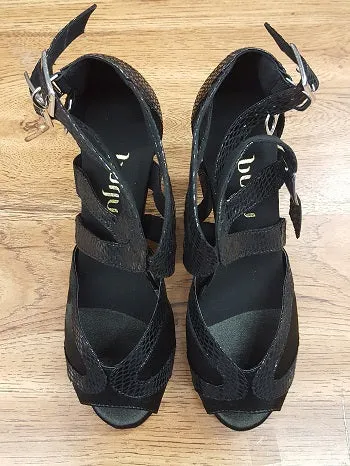 Durable Build Weekend Errands 3" Isabel -- Women's Flare Heel Latin Sandal -- Black