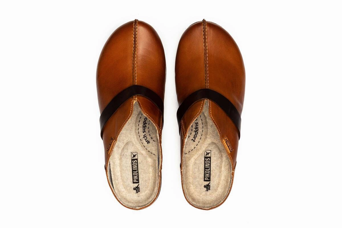 Granada Clog | Brandy Agile Fit