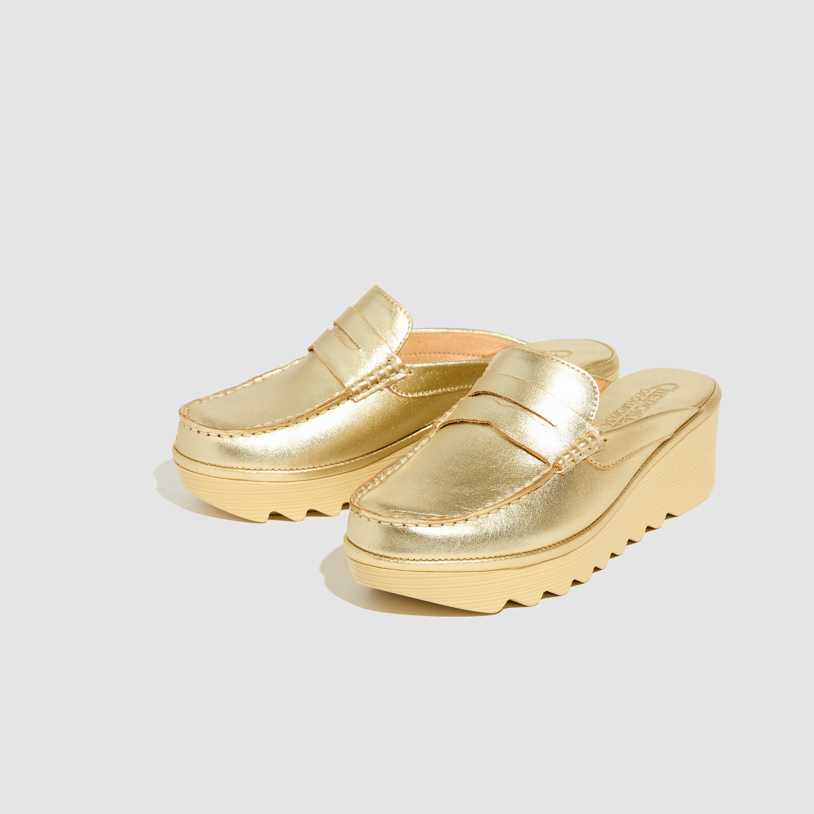 Penny Mid Beep Gold Ground Hug Outdoor Wear