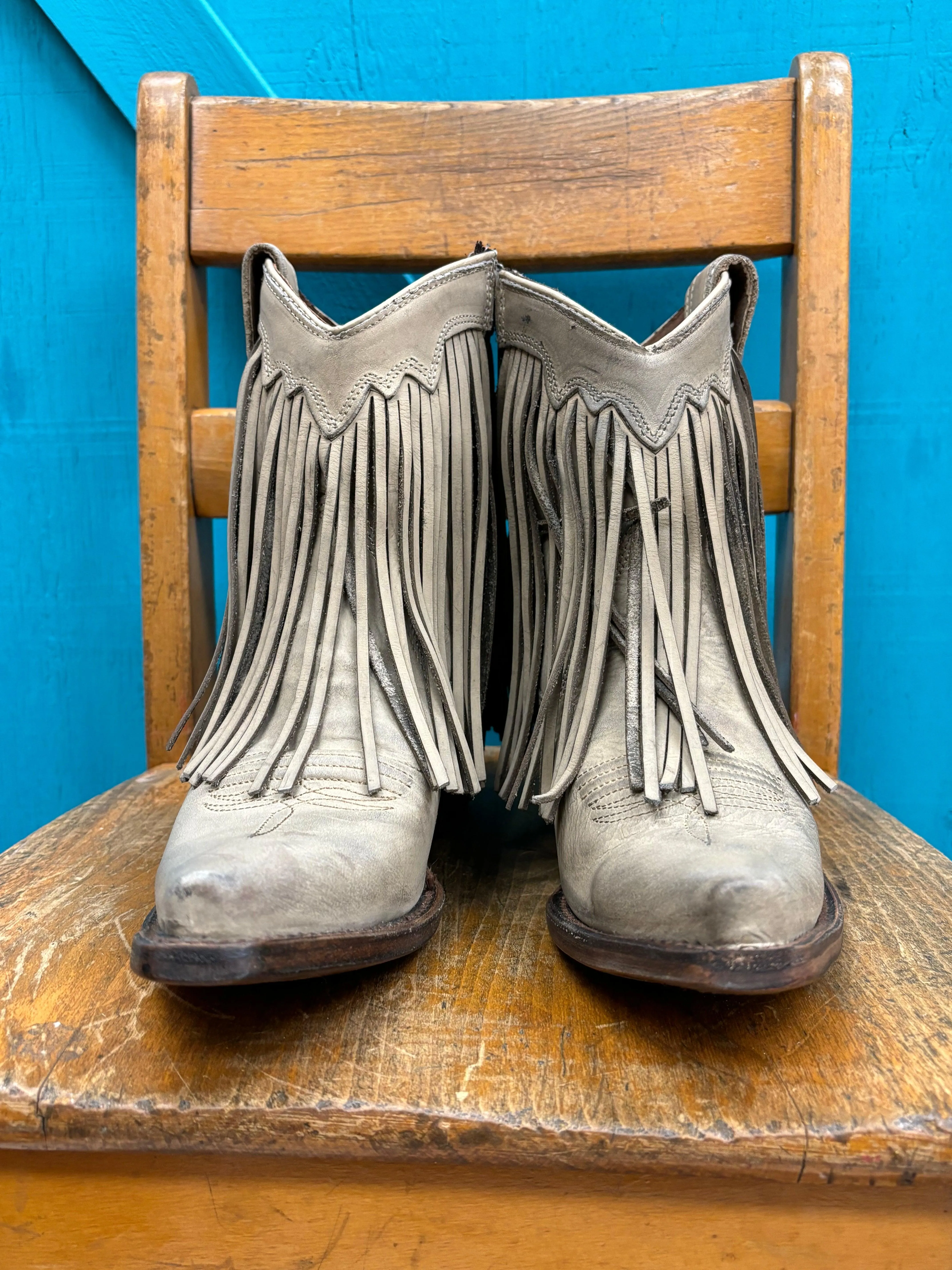 Circle G Women's Sand Fringed Snip Toe Ankle Boots L6071 Fashionable Choice