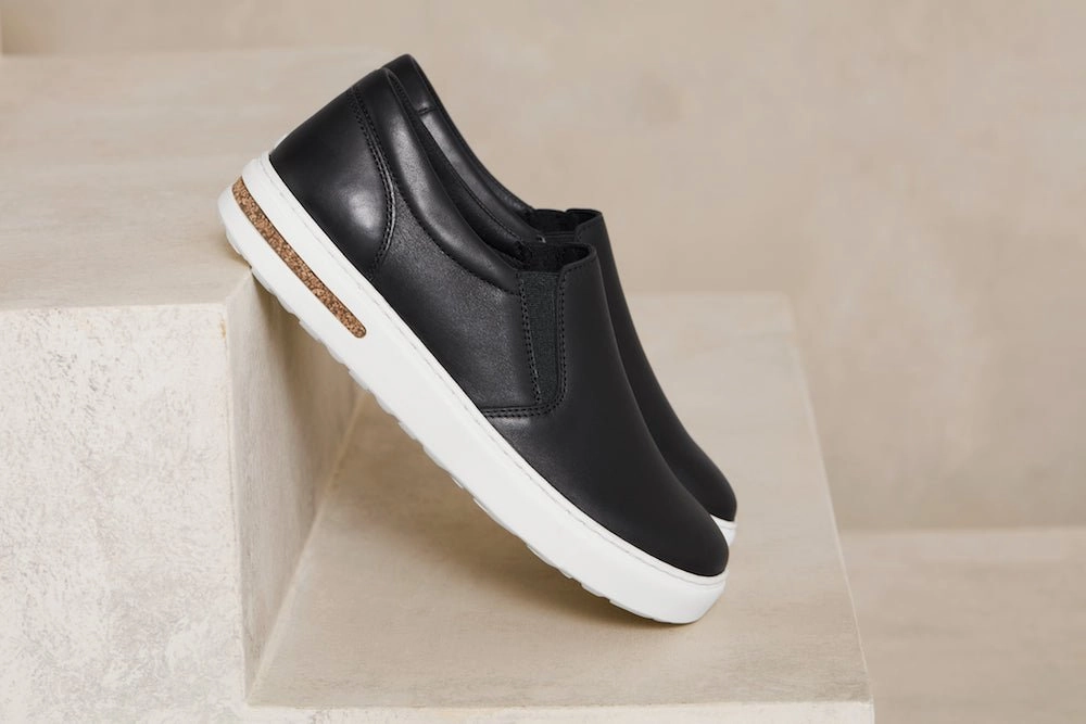 Oswego | Leather | Black Weekend Chill