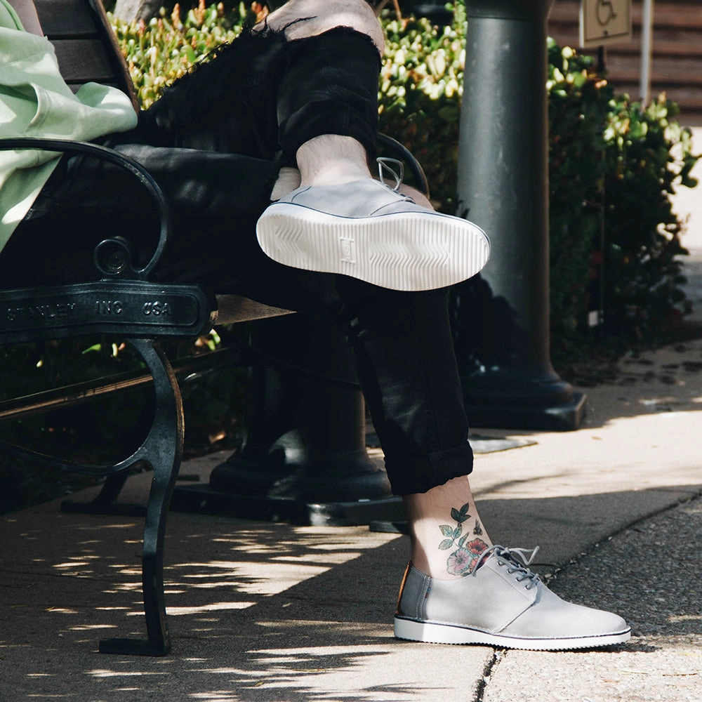 Toms Preston Oxford - On The EDGE