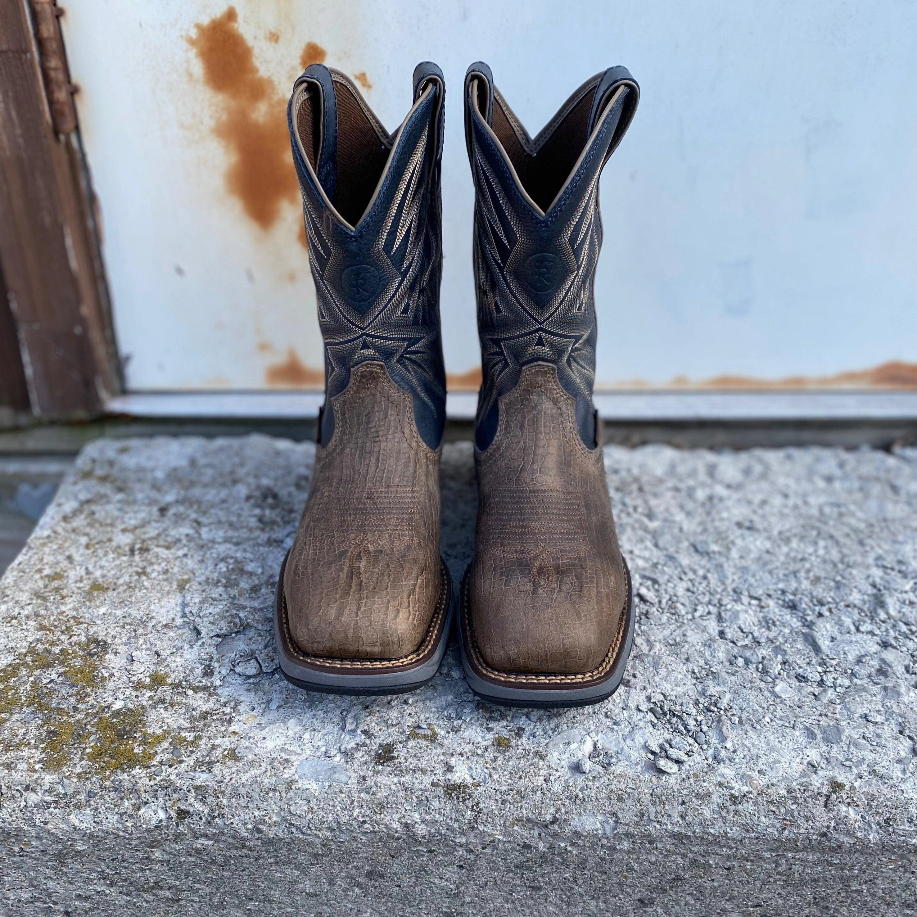 Tony Lama Men's Bartlett Steel Toe Waterproof Work Boots RR3361 Animal Spot Men Edge