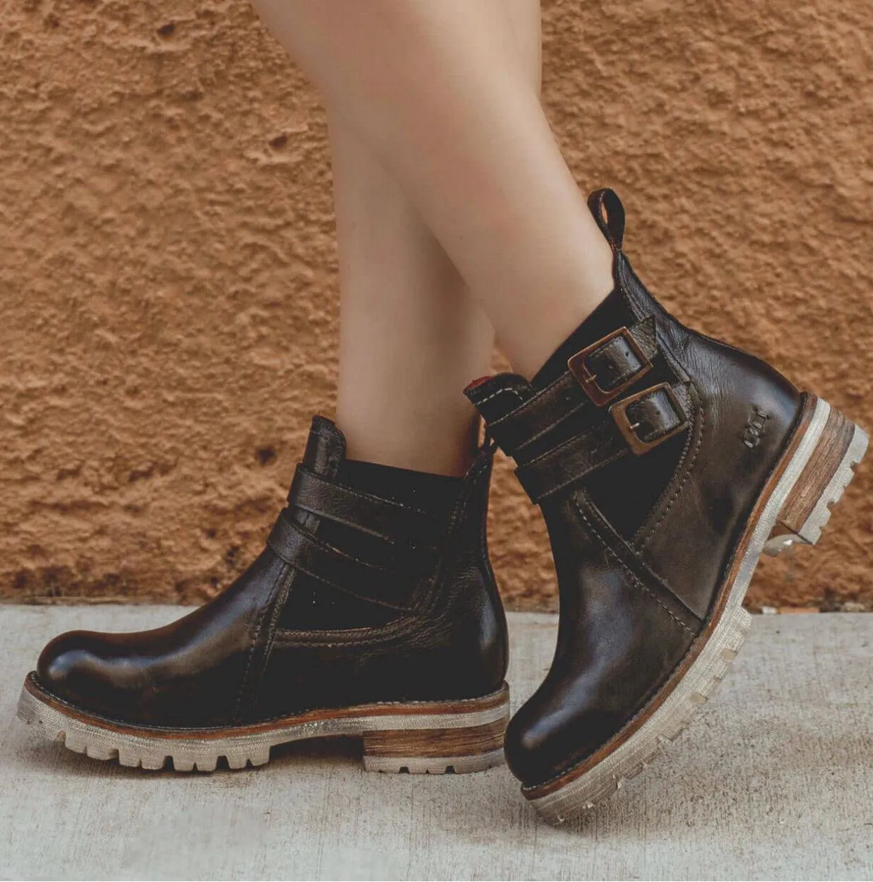 Bed Stu Women's Ginger Black Rustic Leather Ankle Booties Boots F393019 ShockAbsorbing Daily Movement