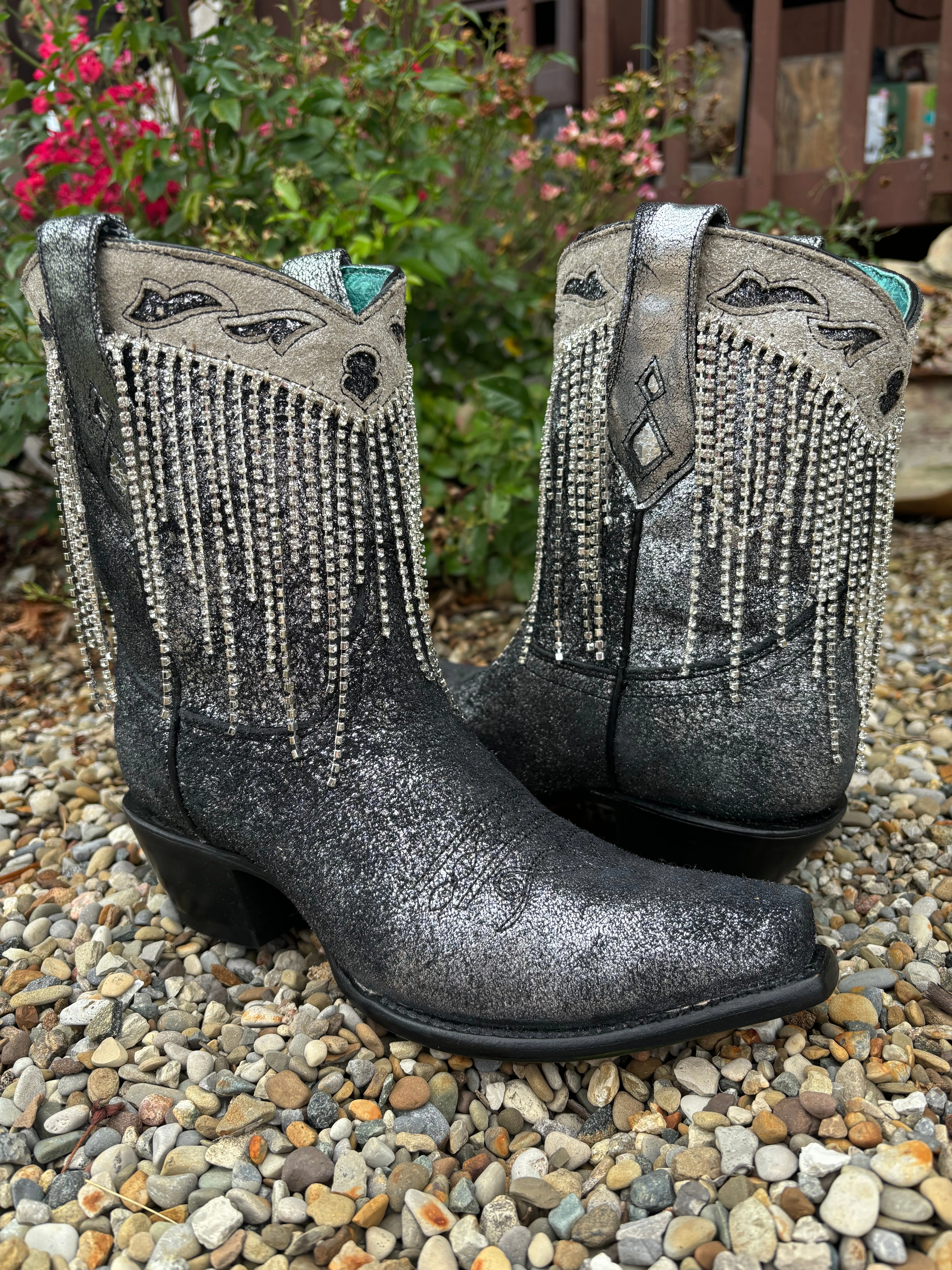 On-the-Go Wear Corral Women's Black & Silver Overlay Crystal Fringe Snip Toe Ankle Cowgirl Boots Z5252