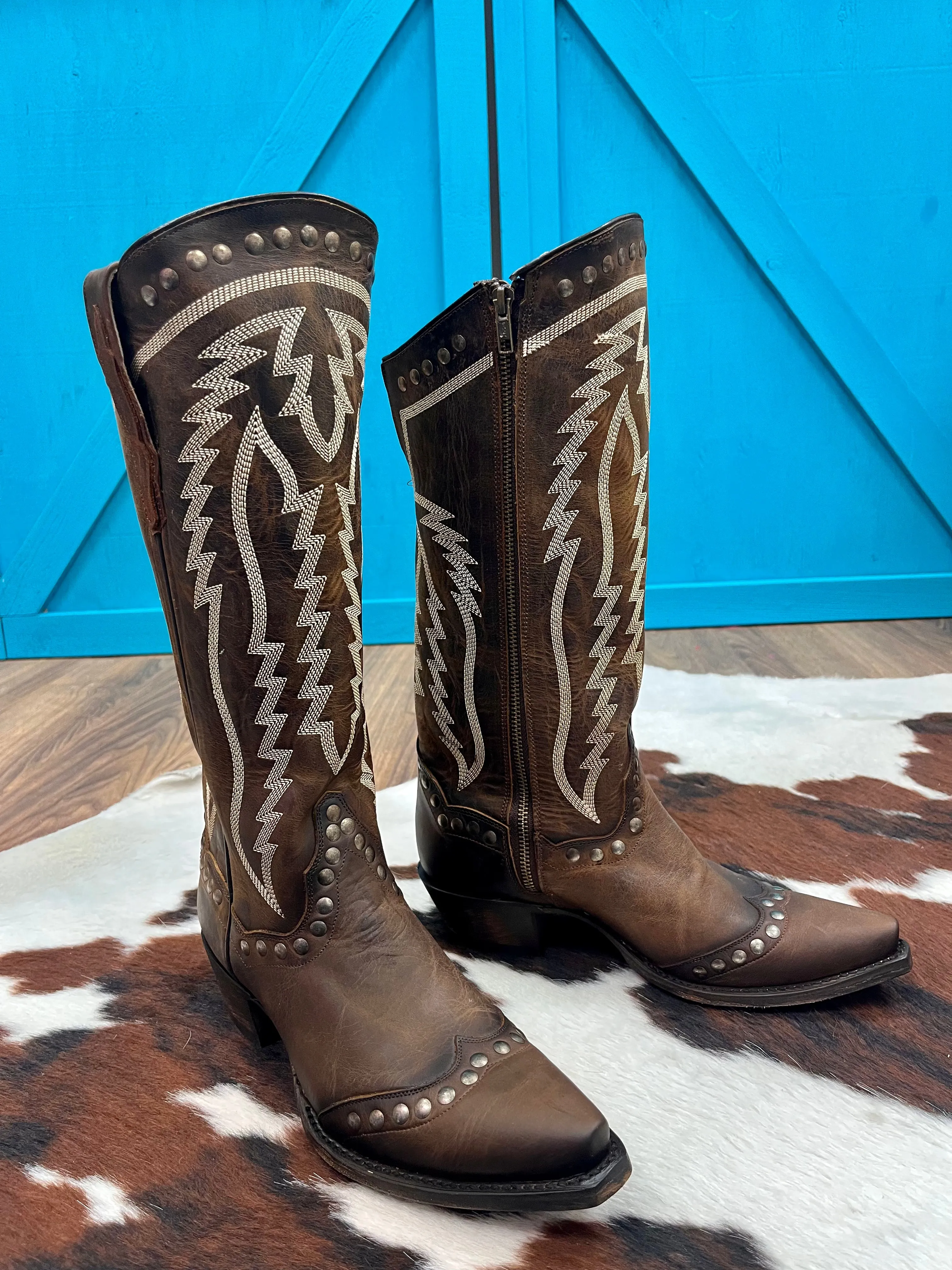 Dan Post Women's Sadi Brown Snip Toe Tall Fashion Cowgirl Boots DP4201 Compact Form