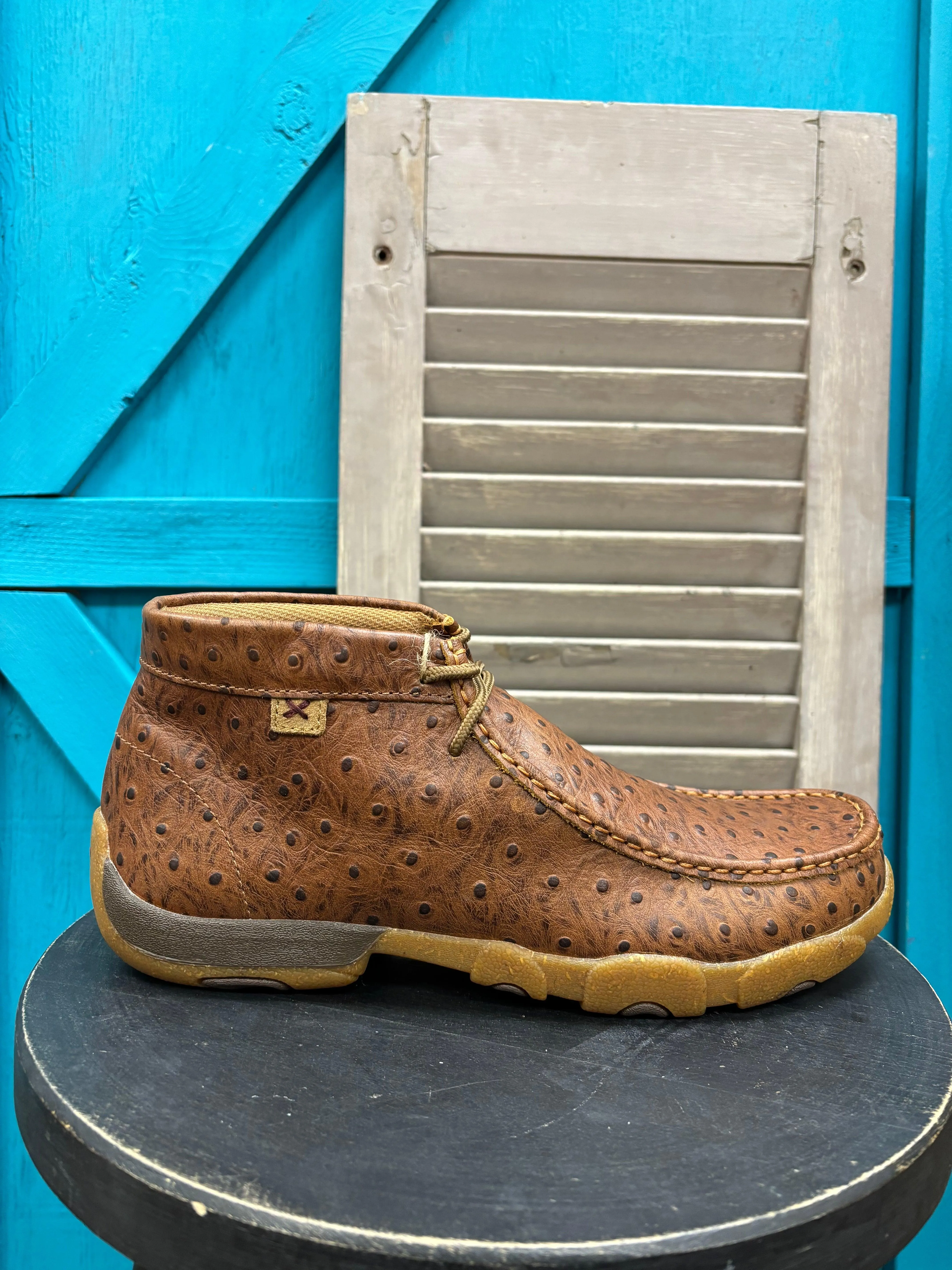 Active Style Marathon Walk Twisted X Men's Cognac Ostrich Print Leather Chukka Driving Moc MDM0100
