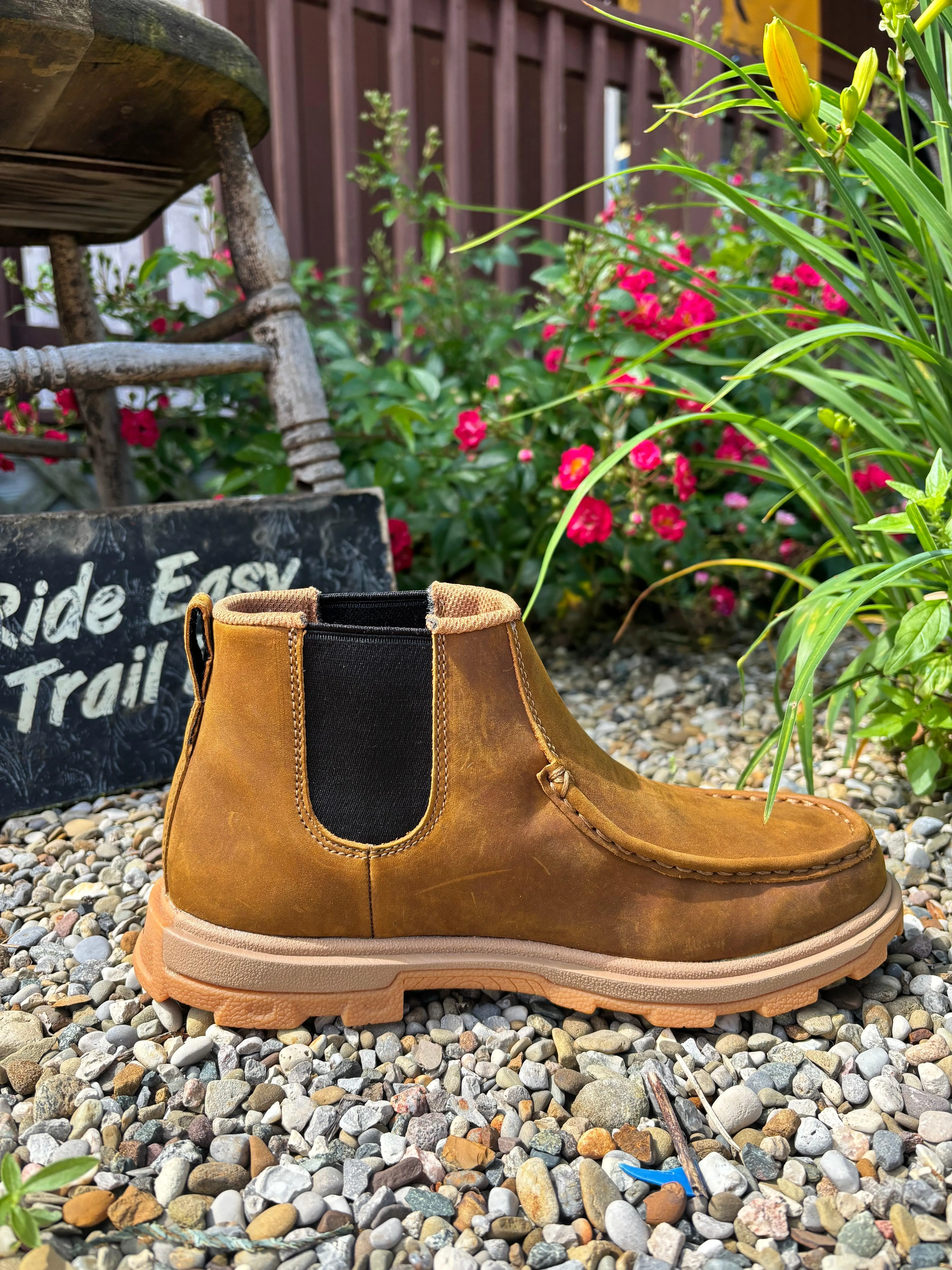 Twisted X Women's Distressed Saddle Leather 4 Chelsea UltraLite X Work Boot WUL0002 Snow Adventure