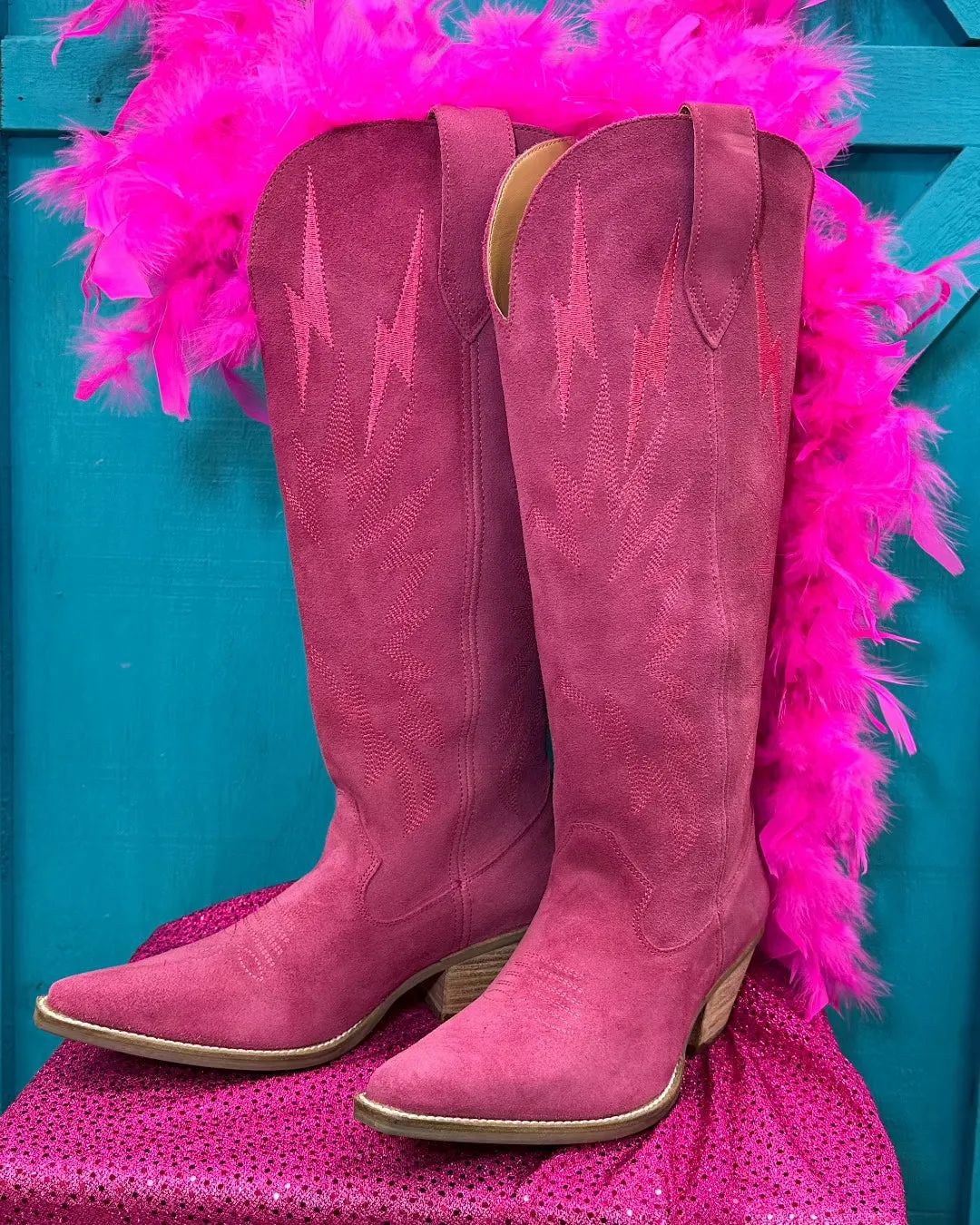 Dingo Women's Fuchsia Pink Thunder Road Snip Toe Tall Cowgirl Boots DI597 Elastic Band Timeless Look