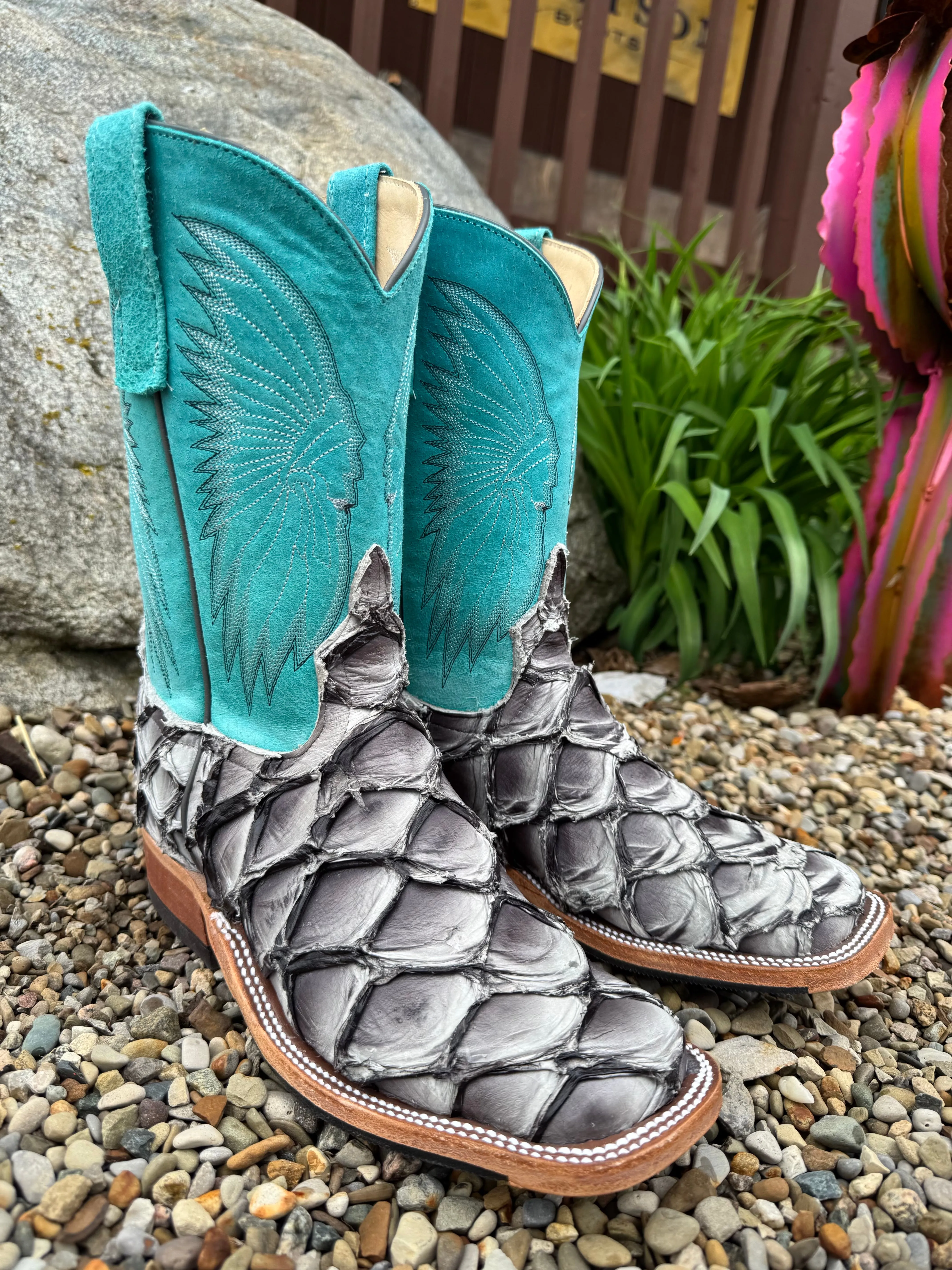 All Function Anderson Bean Women's Fifty Shades of Grey Big Bass Arapaima & Turquoise Top w/Chief Cowgirl Boots 339590