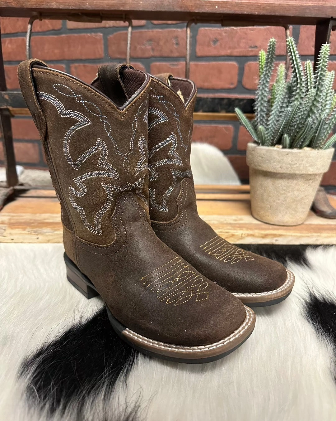 Roper Children/Youth Brown Oiled Suede Monterey Square Toe Western Boot 0911-2942 Mesh Panel All Day Comfort