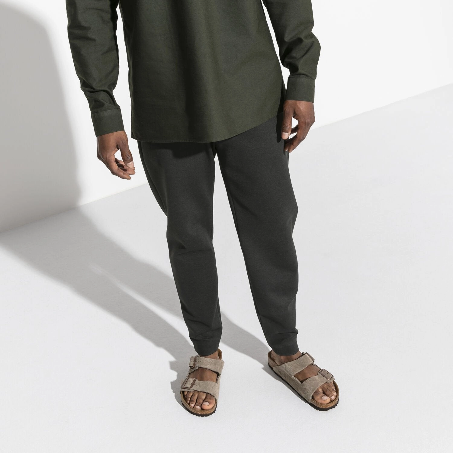 Arizona | Suede | Taupe Clean Aesthetic Street Function