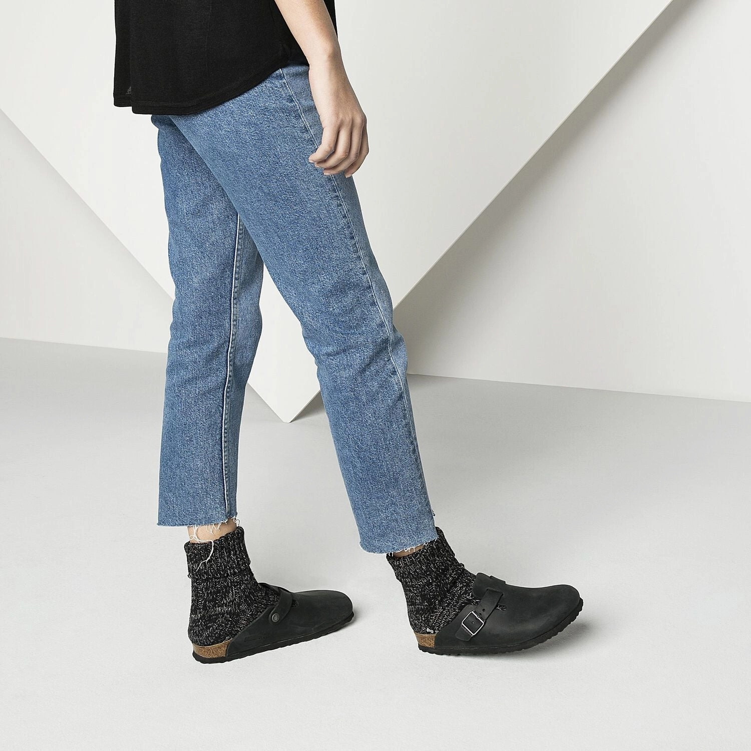 Boston | Oiled Leather | Black Classic Everyday Style