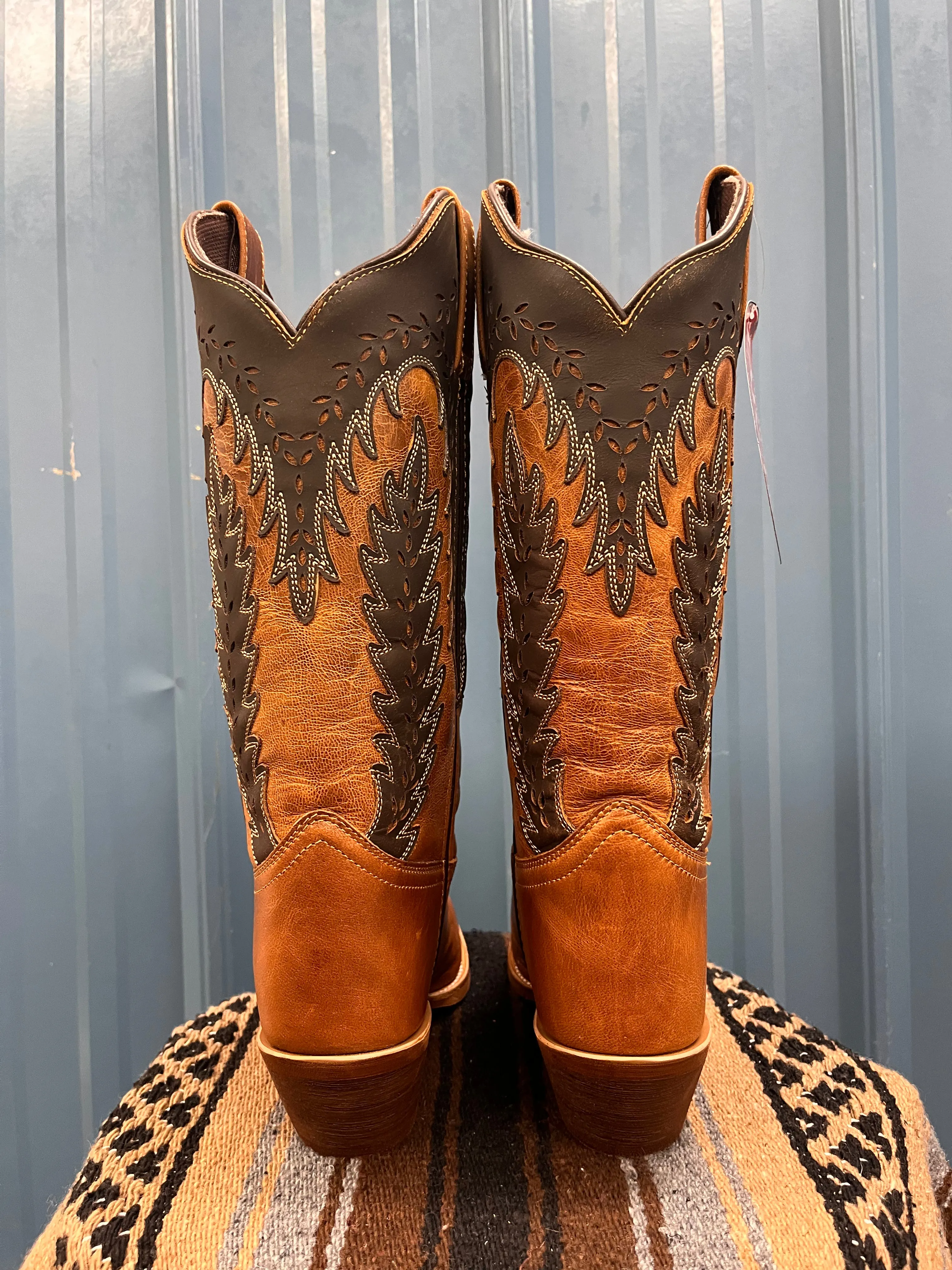 Laredo Women's Honey & Brown Farah Laser Cut Snip Toe Western Cowgirl Boots 52213 buckle Quality Design