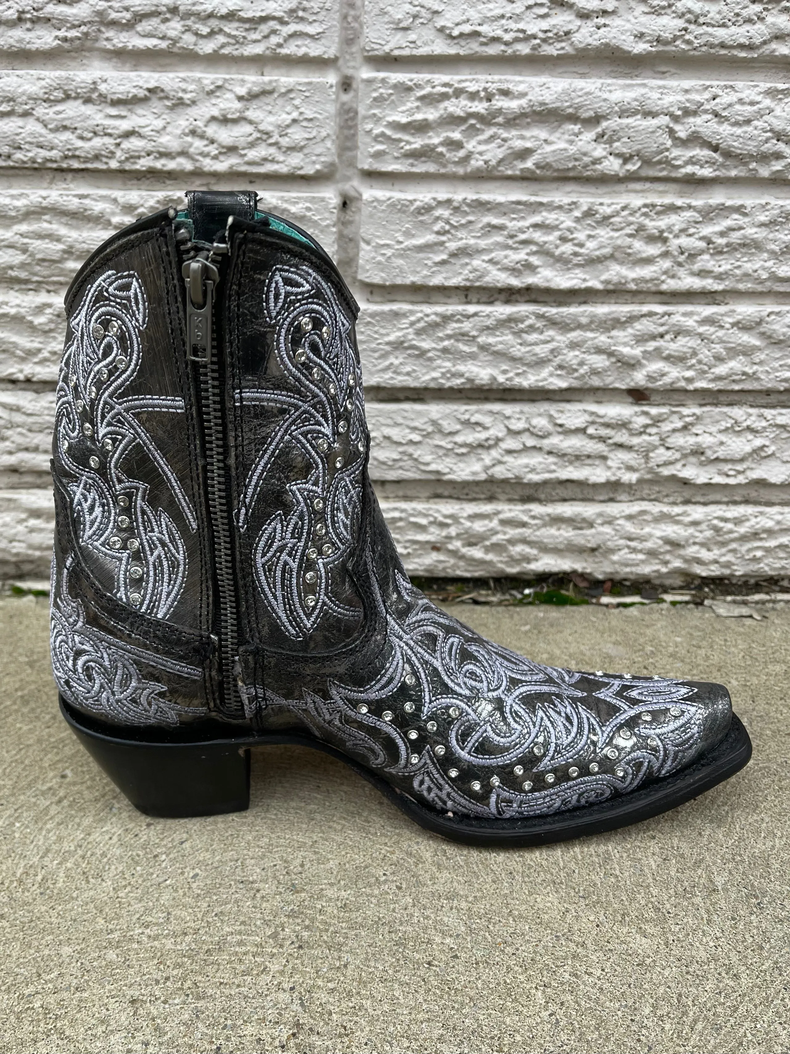 Heavy Weather Air Flow Corral Women's Black & White Cowgirl Bootie C3923