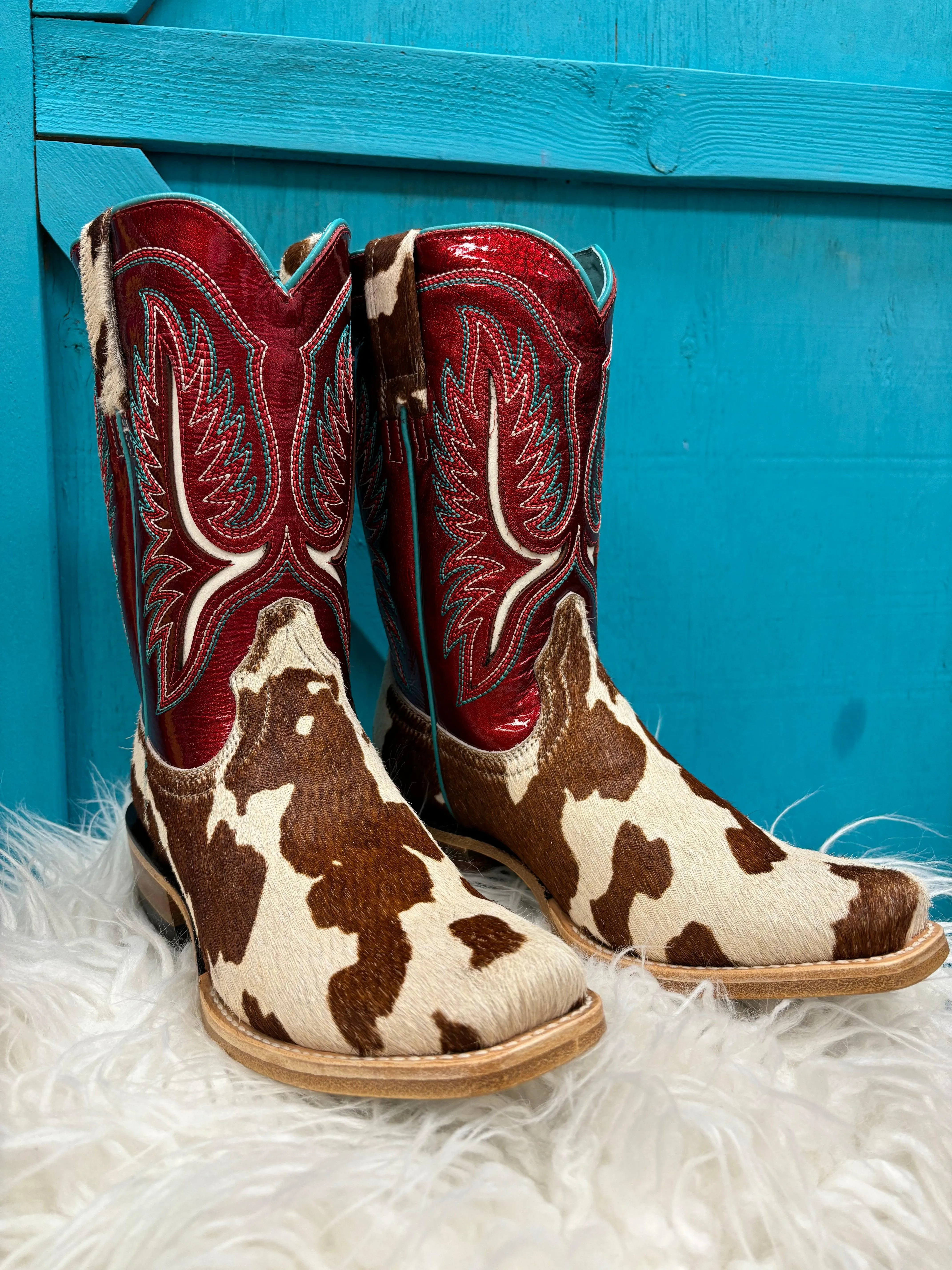 Ariat Women's Futurity Colt Cowtown Hair-On & Ruby Red Patent Western Cowgirl Boots 10051020 Durable Comfort lightweight fabric