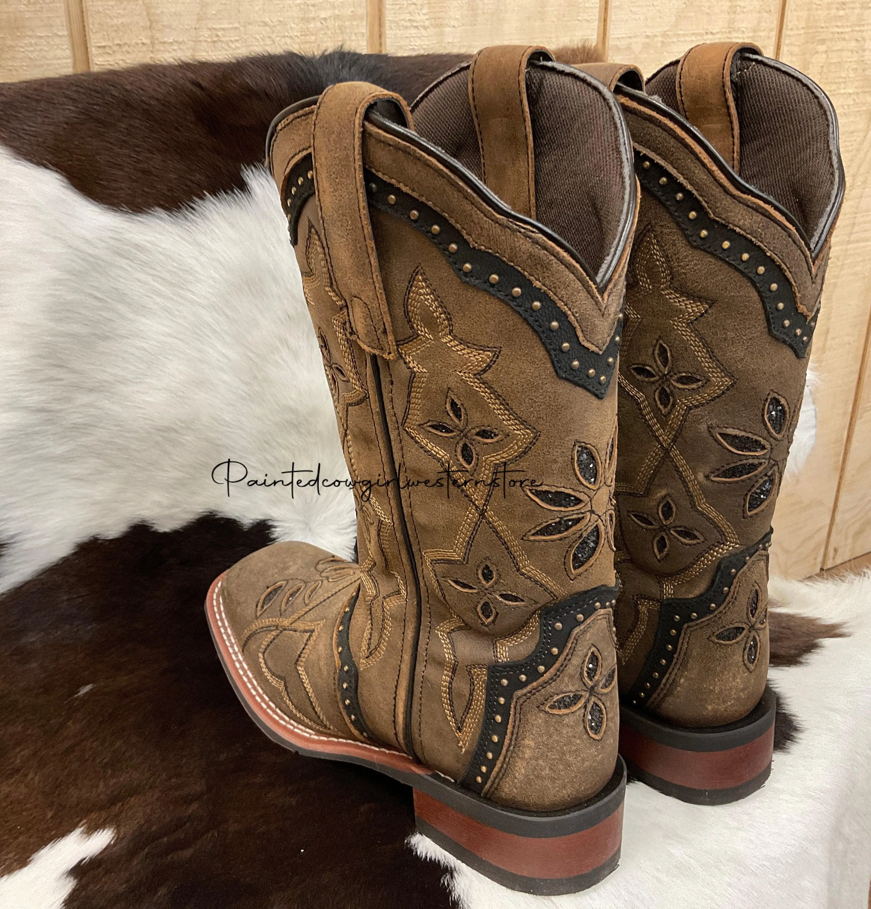 ski trip Laredo Women's Bouquet Square Toe Cowgirl Boots 5844