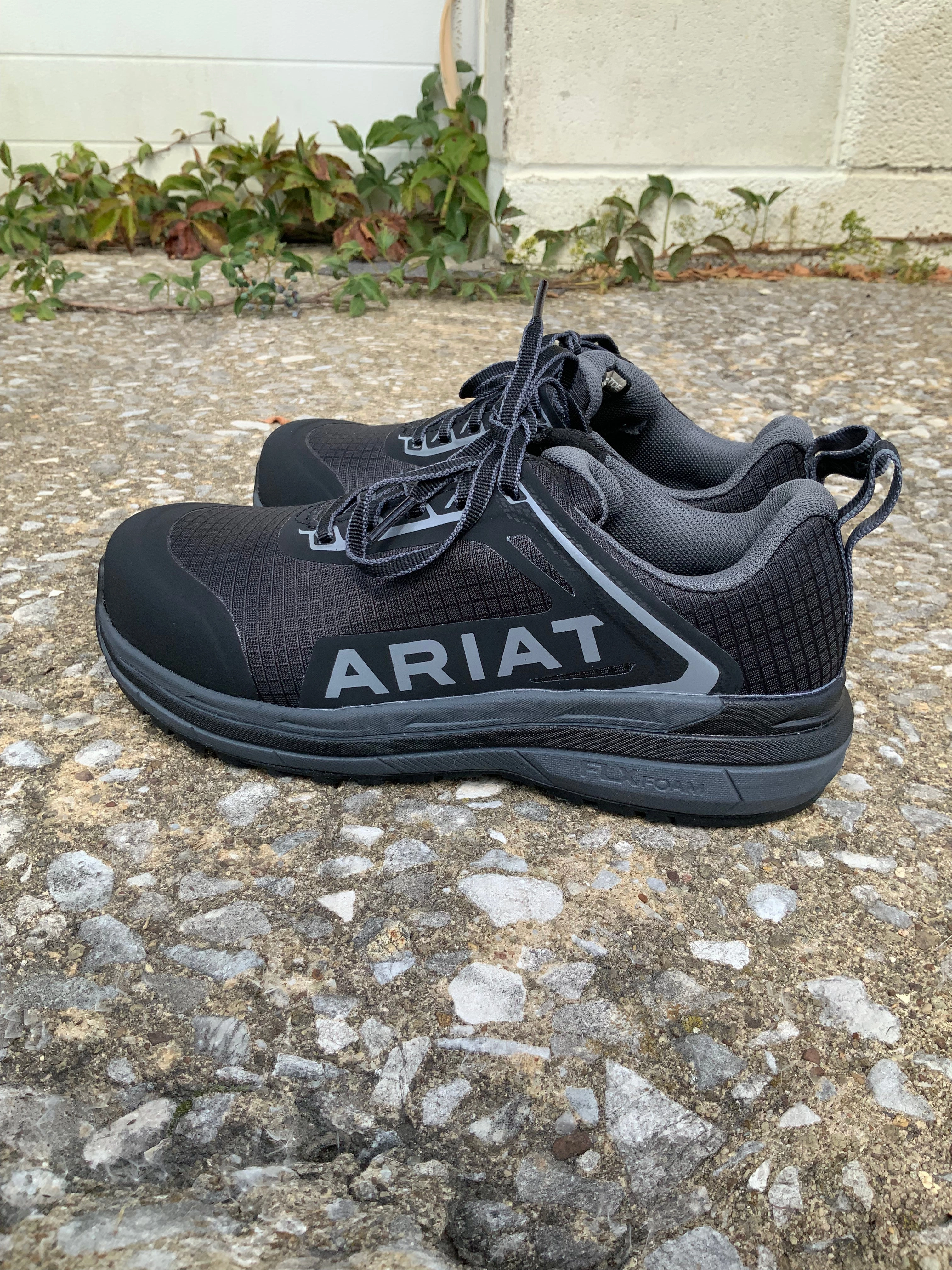 Ariat Women's Outspace Composite Toe Safety Work Shoe 10040324 Cold Weather Cold Weather Protection