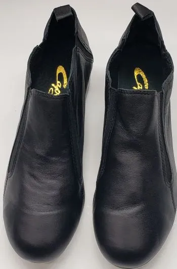 Trail Ease Farida -- Unisex Tap Slip-On -- Black